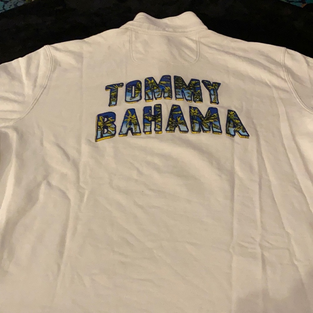 Tommy Bahama Islands zone white shirt with great graphics front and back